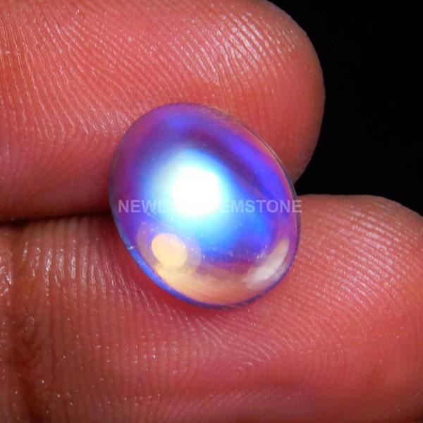 Eye Clean AAA+++Rainbow Moonstone Cabochon Gemstone,100%Natural Awesome Beautiful Blue Flashy,Oval Shape,Size12x10x7MM Calibrated,5.00Carat