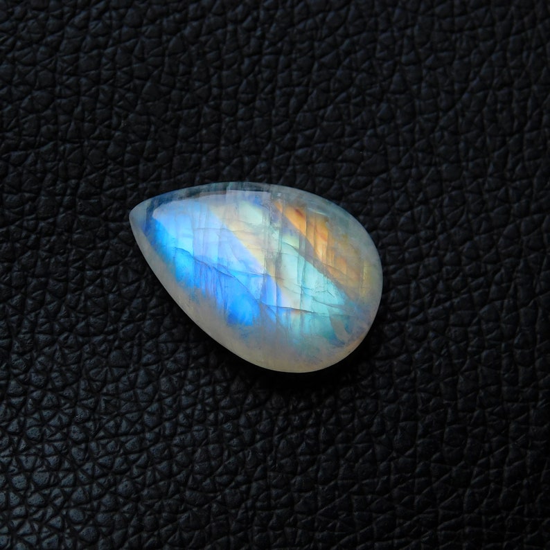 23Cts Very Beautiful Rare Designer Opaque Multi Flashy,AAA+++,100/%Natural,Rainbow Moonstone Cabochon,Pear Shape,Size25x17x7MM Jewelry Stone