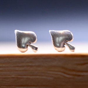Pik-Ass-Ohrstecker aus 925er Sterlingsilber
