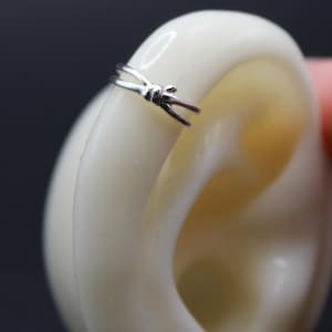 925 Sterling Silver Double Knot No-Piercing Ear Cuff