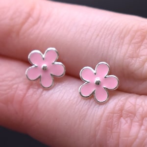 Dainty Pink Daisy Stud Earrings in 925 Sterling Silver