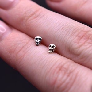 Tiny Skull Stud Earrings in 925 Sterling Silver