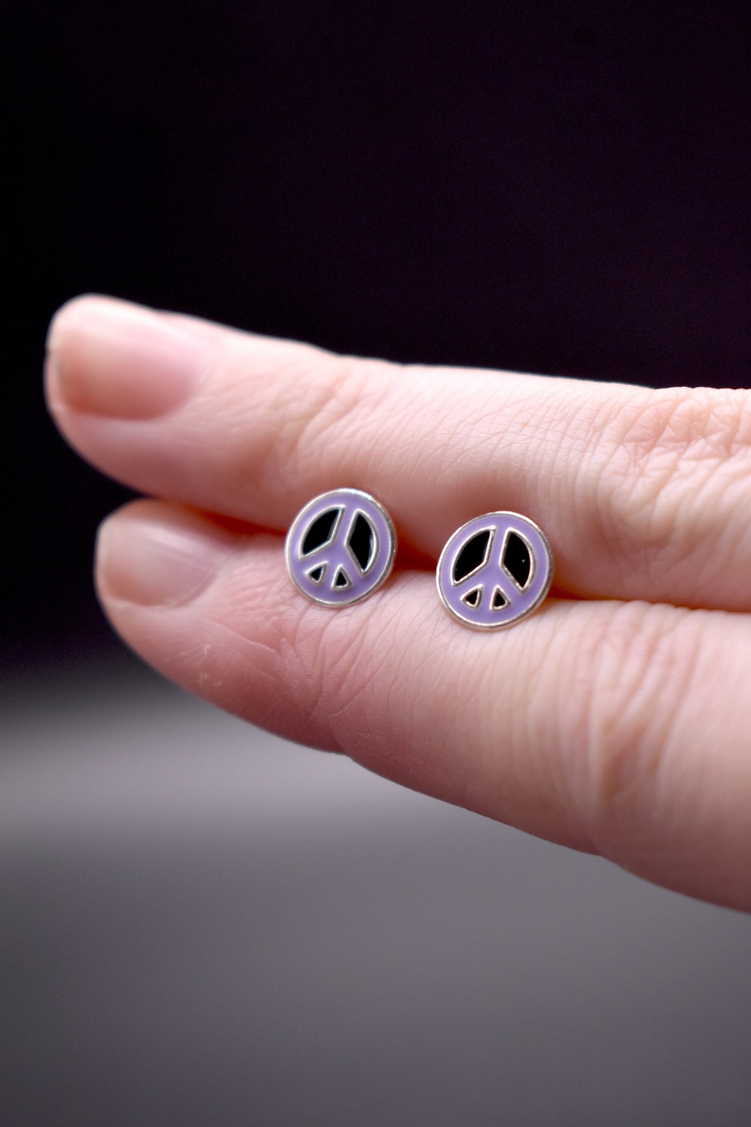 【BLACKPURPLE】23FW★ silver925 Signity symbol earrings Purple & Black Peace Sign Stud Earrings in 925 Sterling