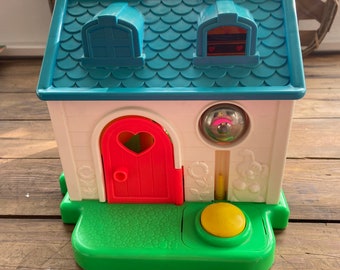 Vintage Fisher Price Discovery Cottage