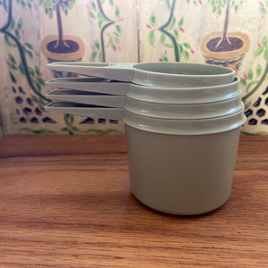 Vintage Tupperware measuring cups