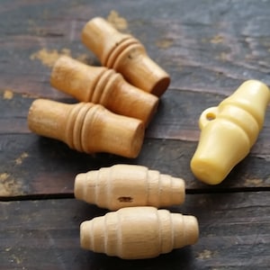 Vintage toggle buttons