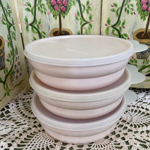 Vintage Pink Tupperware Cereal Bowls, Old Tupper Ware, Food