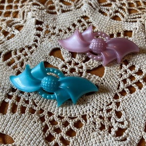 Vintage Bow Shape barrettes