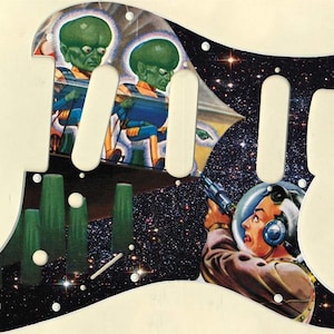 Custom Graphical Pickguard to fit Fender Strat Stratocaster Little Green Men
