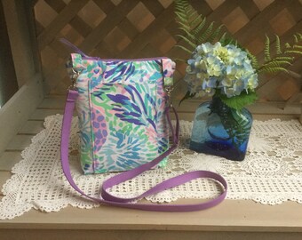 New Lilly Multi Colored Fabric Purse With Adjustable Strap
