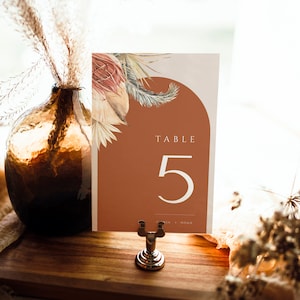 OLIVIA Arched Boho Wedding Table Number Template, Terracotta Editable Wedding Table Number, Burnt Orange Wedding Table Numbers, Palm Leaves