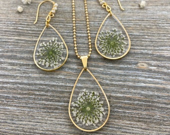 Queen annes lace bride jewelry set, real pressed flowers jewelry, bride floral necklace, boho bride earrings, bridesmaid thank you gift