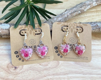 Handmade resin heart earrings, dried flower earrings, pink flower dangle earrings, bridesmaid thank you gift, wedding homemade jewelry