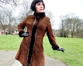 Beautiful vintage late 1960s suede and mouton fur front collar cuffs MOD spy girl Dr Zhivago coat fitted tan dark brown Princess