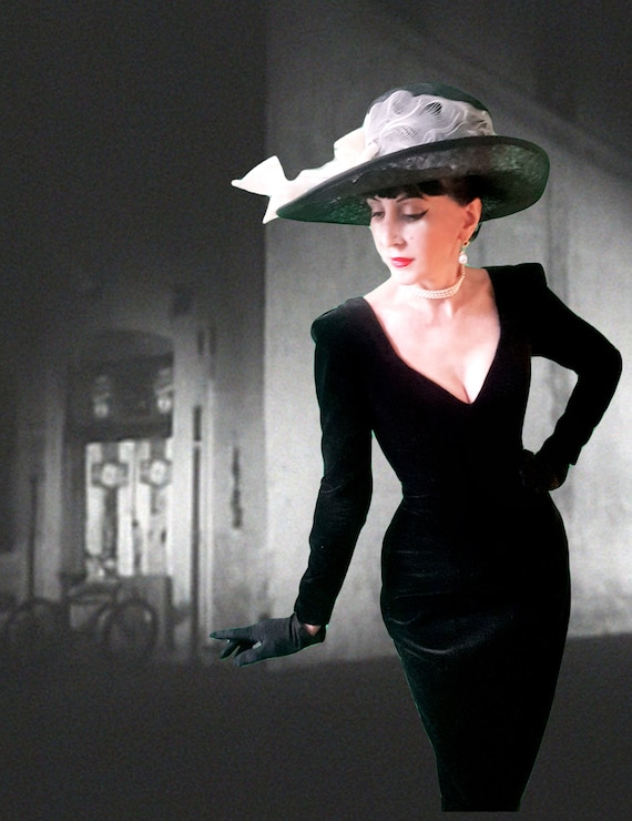 Vintage 1980s Does Femme Fatale Film Noir 1940s 1950s Vamp Black Wiggle  Dress Bodycon Velvet Shoulder Pads Thornton Hall NZ Couture RARE 