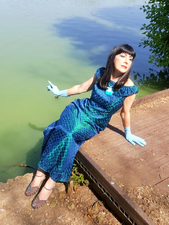 1960s vintage maxi dress iridescent aquamarine blue & emerald green slight A line ruched bottom boat bandera neck mermaid Mod New Psych 1960s vintage maxi dress iridescent aquamarine blue & emerald green slight A line ruched bottom boat bandera neck mermaid Mod New Psych