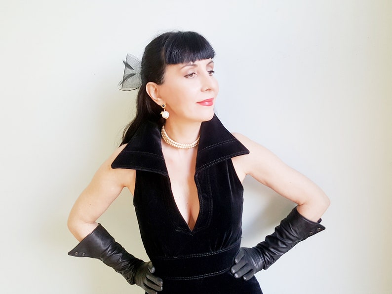 Vintage 1970s does 1950s Corty Krefeld black velvet wing winged collar dress halter neck fit & flare sensational versatile image 9