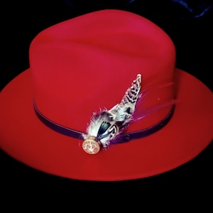 100% wool Ladies Trilby Hat with Shotgun cartridge feather brooch Various colour options (Red yellow, pale blue, Green, Brown, Grey, Beige)