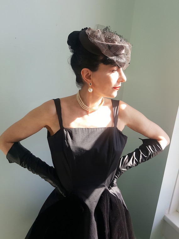RESERVED Elsa Schiaparelli satin & net veil 1940s