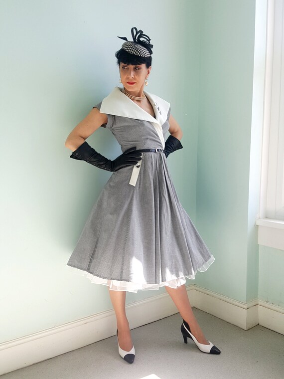 Suzy Perette 1950s dress