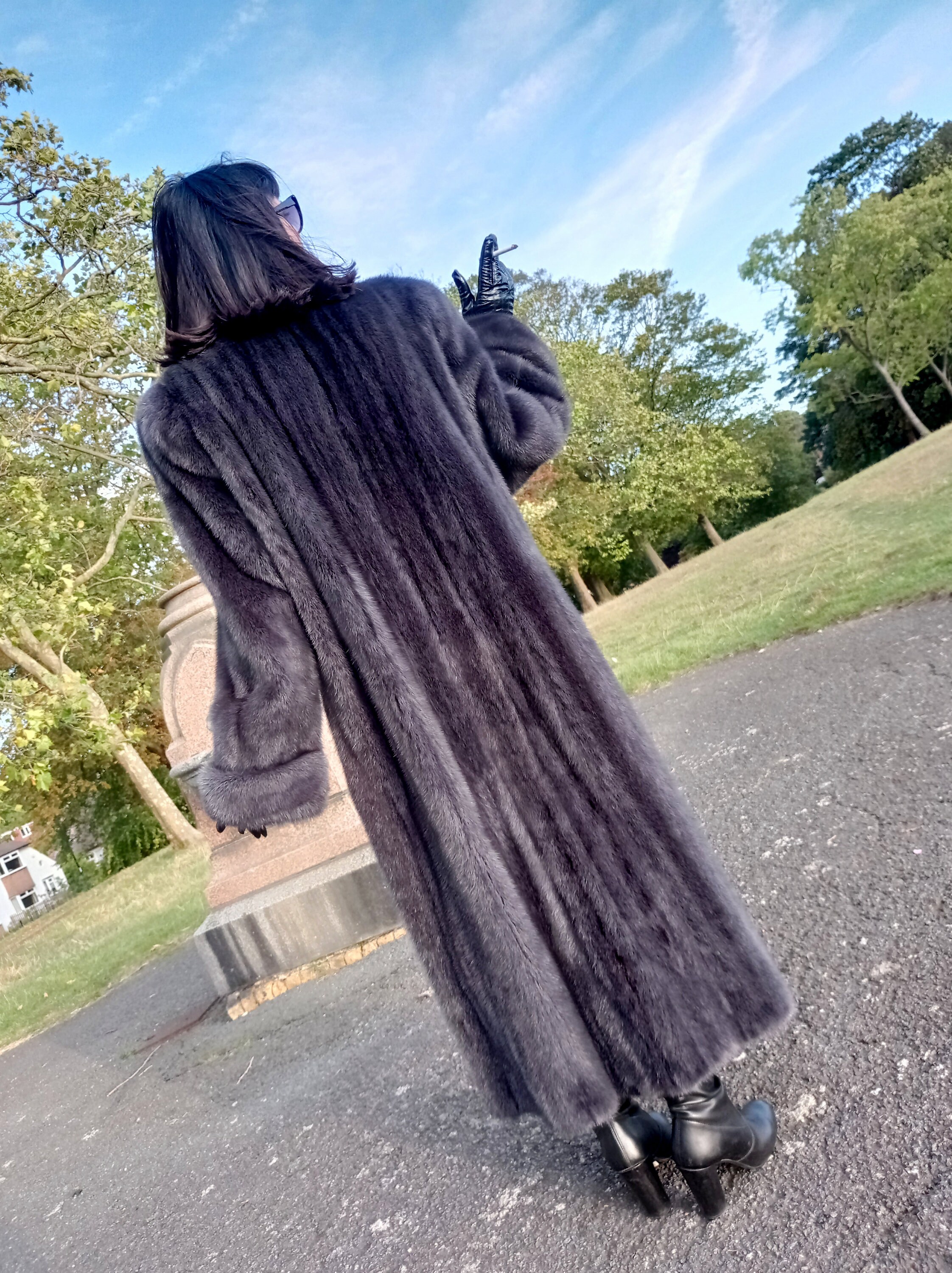 【激レア】◎90s◎Vintage◎ロングコート◎緑◎ピーチスキン◎雰囲気抜群◎ 90s CHRISTIAN DIOR Long Mink Coat Women's Designer Coat - Etsy