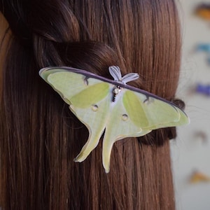 Luna Moth Hair Clip – Handmade Silk Organza Butterfly Barrette – Nature Inspired Hair Accessory – Fantasy Woodland Fairy Jewelry Gift