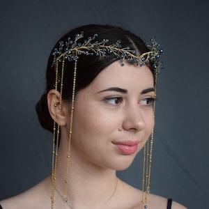 Elven Gold Headpiece with Chains, Crystals and Silk Butterfly Wings – Fantasy Crown for Cosplay, Fairy Wedding or Elvish Costume