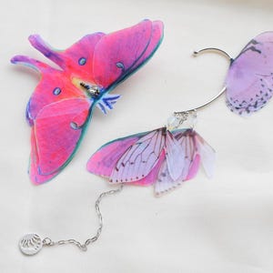 Butterfly Wings Ear Cuff geen piercing met roze feeënvleugels en haarspeld fuchsia maanmot, lichtgewicht fantasieoorbellen cadeau voor haar