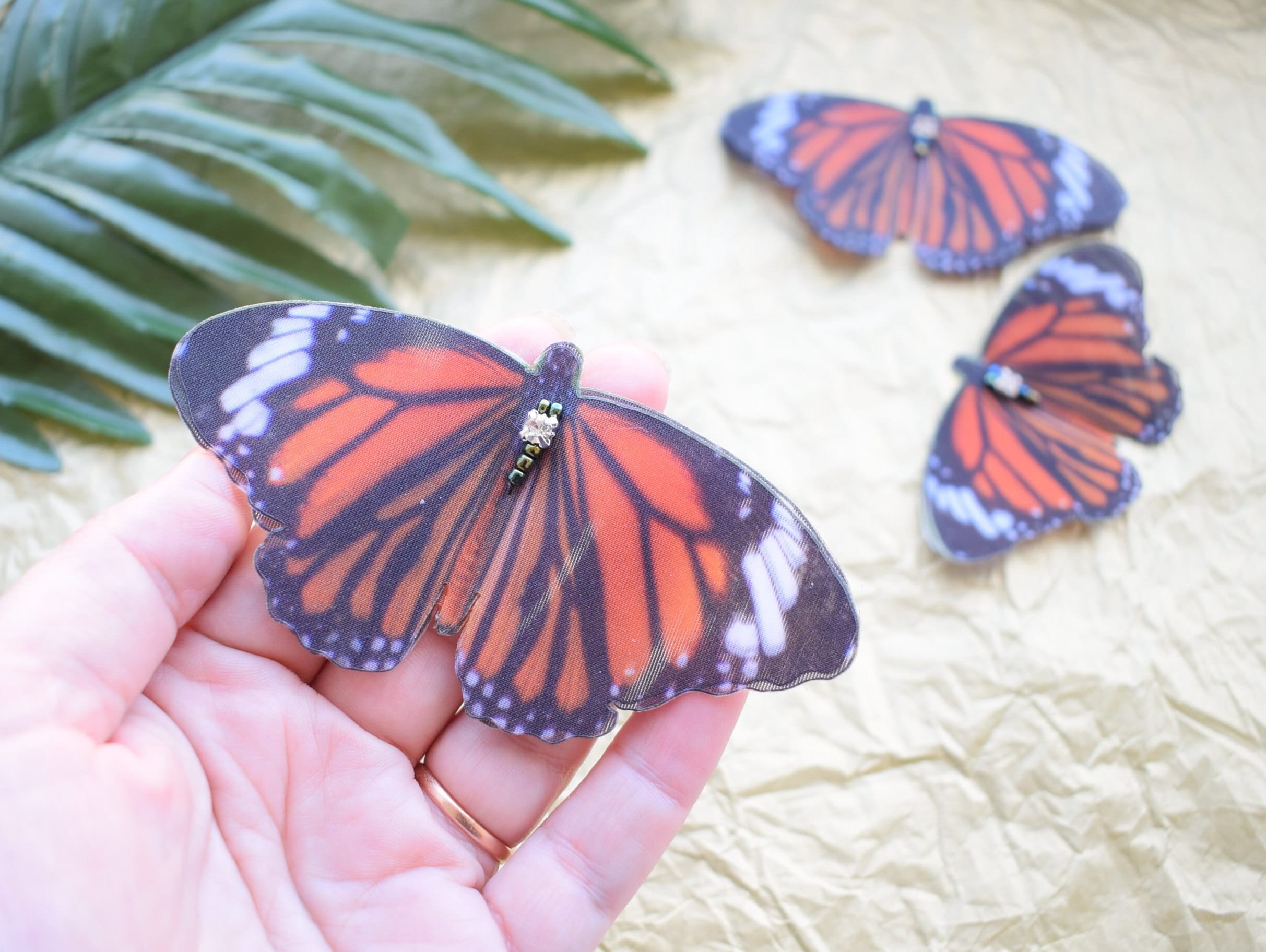 NWT Etsy KatesCottageShop Handmade Silk Butterfly Hairclips Set Of 5 Multi OS Pink Silk Butterfly Hair Clips Set of 3. Perfect as a Gift  main image 2