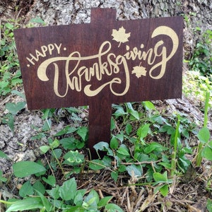 Happy Thanksgiving Wooden Sign - Thanksgiving Decor - Fall Signs - Lawn Signs - Holiday Decor - Cute Thanksgiving Decor - Festive- Laser Cut