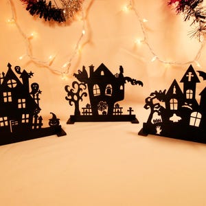 Halloween Haunted House Displays, Halloween Mantel Decorations, Standing Haunted House Displays, Spooky Decorations, Indoor Halloween Décor