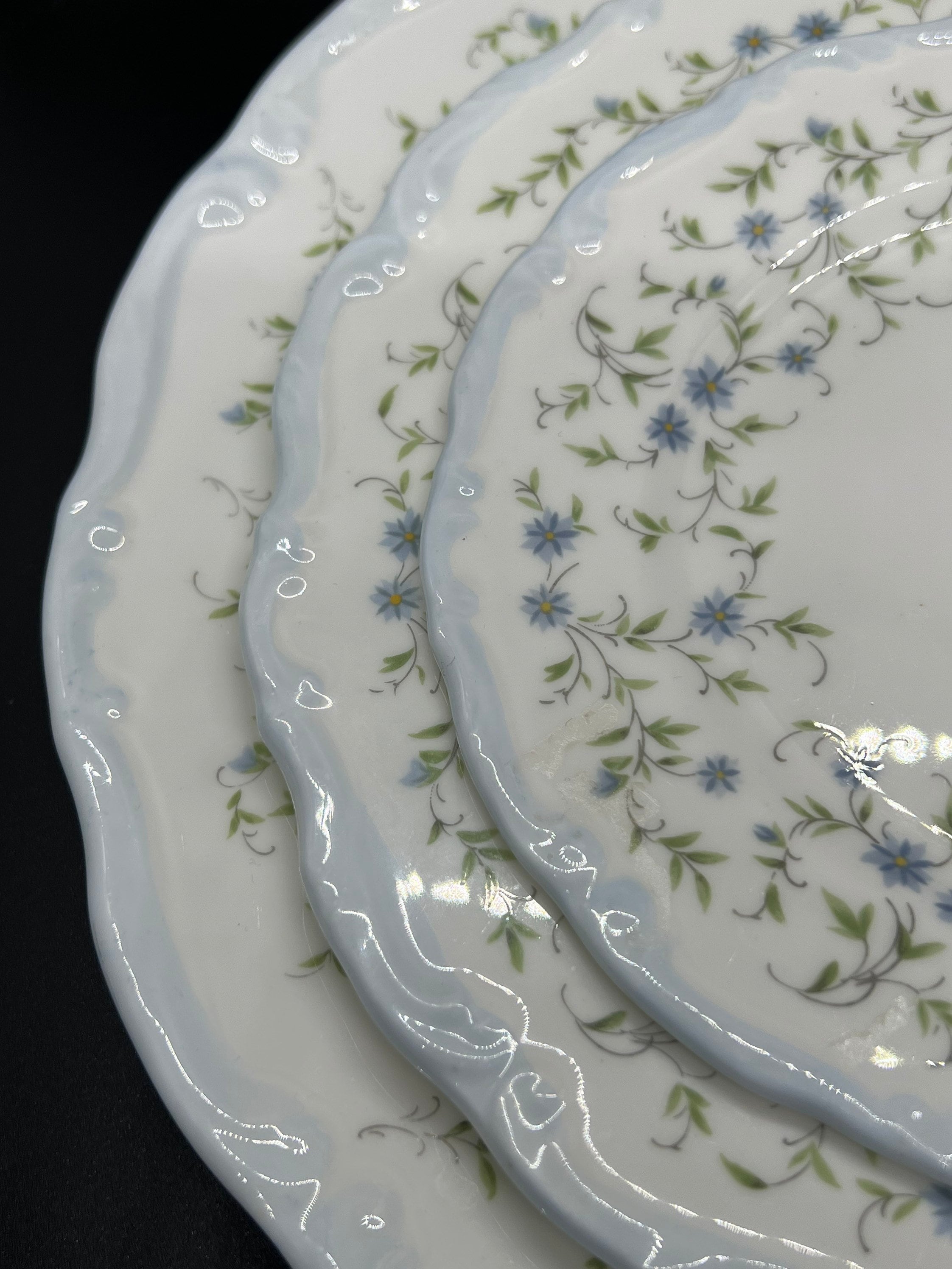 Royal Albert Caroline - Etsy