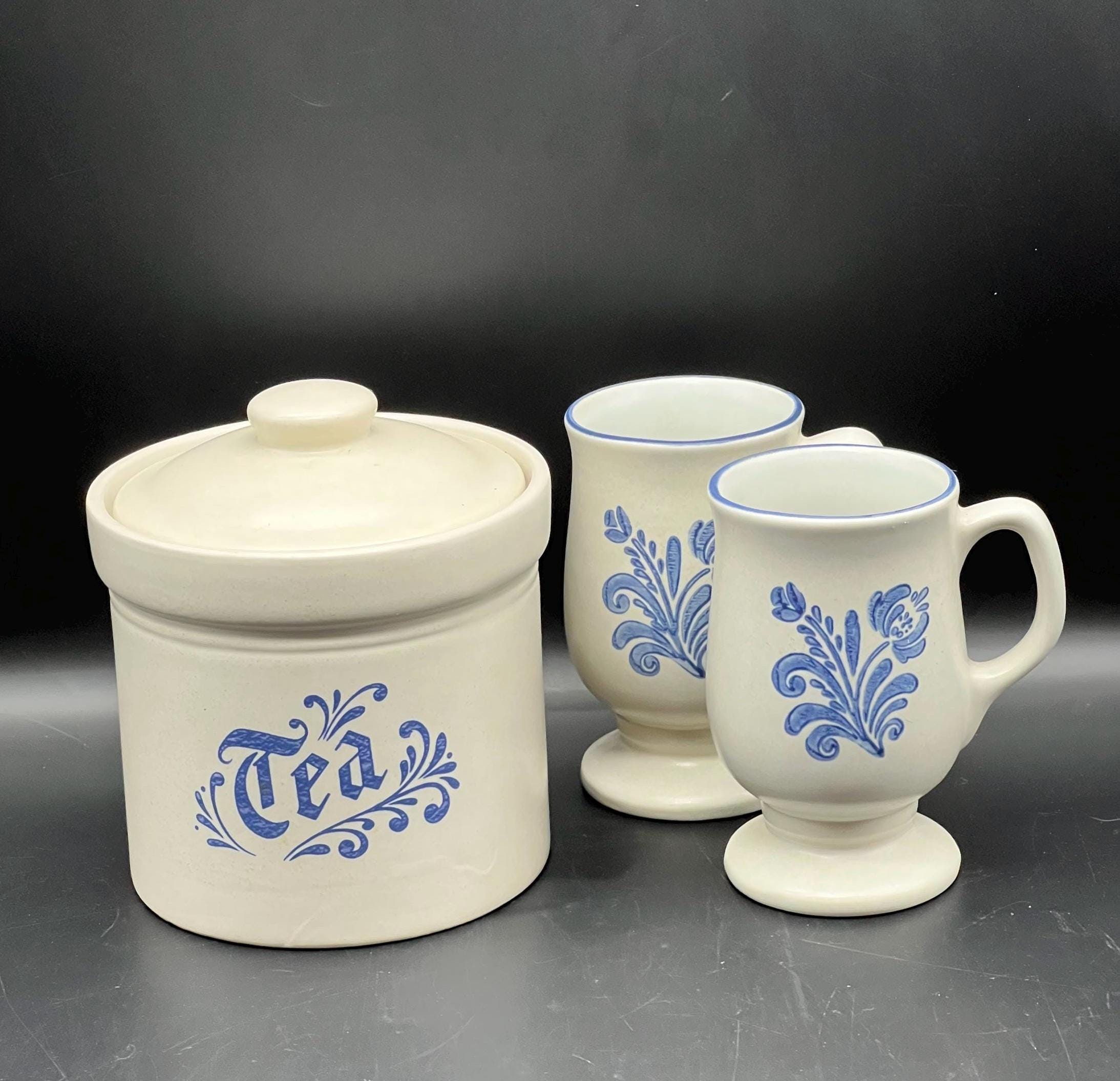 Pfaltzgraff Yorktowne Tea Canister with Lid Cannister 6” or Two Mugs 5”