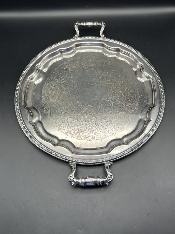 Sheets Rockford S Co 1875 - 117 Round Waiters Handled Tray Silver
