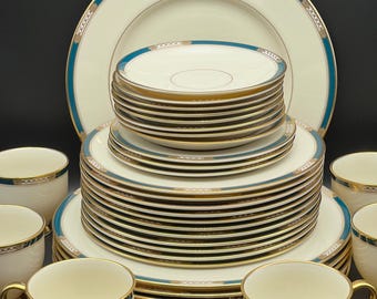 Lenox MONROE 5-piece Place Settings - Maroon, Black Band, Gold