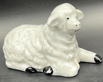 Collectible Vintage White Ceramic Nativity Lamb Sheep Figurine from Christmas Around the World by House of Lloyd, Size - 3.5" x 2.25"