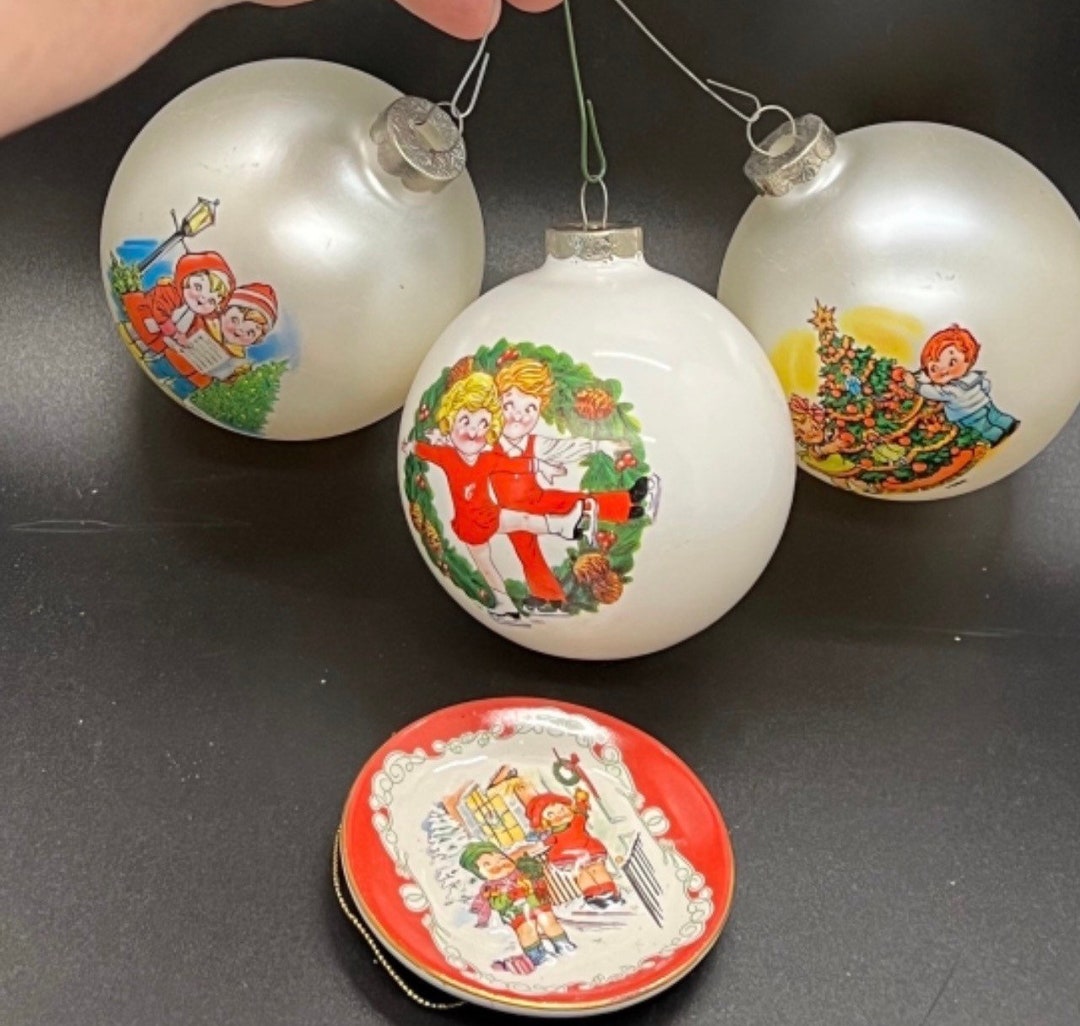Four Campbell Soup Kids Ornaments 2005 Plate Ornament, 1983, 1984 and