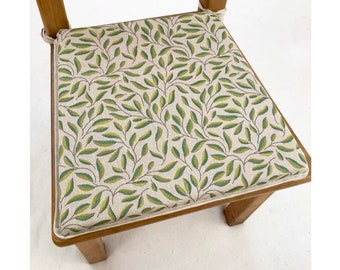 Green Leaves Print Tapered Square Shaped Chair Seat Pads, (To Fit Seats Approx.16"x 16")
