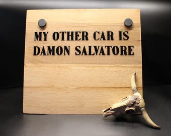 Sticker voiture vampire gothique - Sticker conducteur maussade - romance sombre - vinyle - humour mystique - TV - cadeau fan paranormal - sticker imperméable