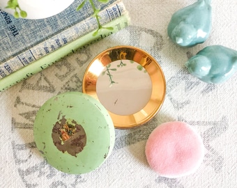 Vintage Green Compact Mirror; Small Vanity Puff Box; Vintage Cosmetic Compact; Green Lidded Beauty Container w/Mirror; Birthday Gift for Her