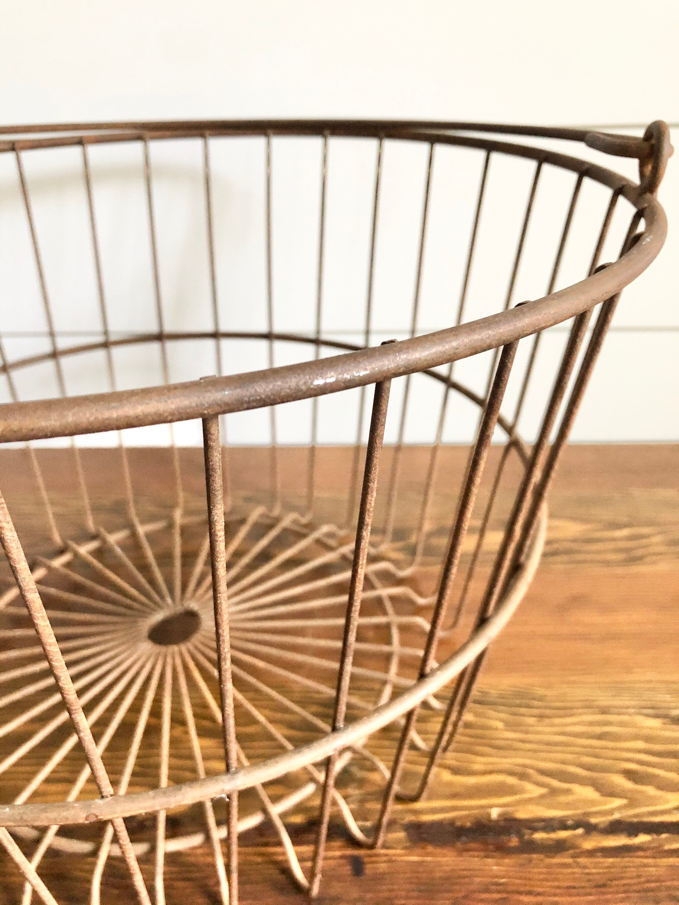 Vintage Wire Egg Clam Basket Market Gathering Basket Rustic | Etsy