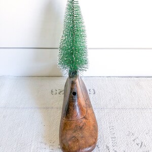Childs Wooden Shoe Last w/Bottle Brush Tree Shoe Form w/Sisal Tree Vintage Christmas, Holiday Decor Christmas Gift, Farmhouse Decor image 3