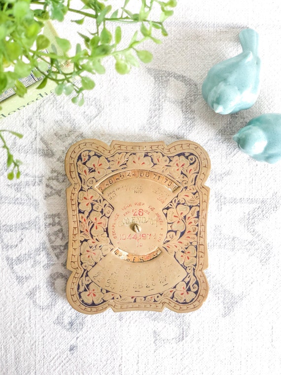 Vintage Embossed Brass Calendar 28-year Calendar 1944 to 1971 Solid Brass  Perpetual Calendar 28-year Revolving Calendar Office Decor - Etsy