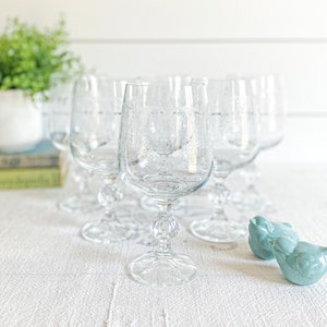 Vintage Set of 6 Depression-Style Water Goblets; Ornate Pressed Glass Floral Pattern Wine Glasses; Cascade by Import Assoc Stemware, Barware