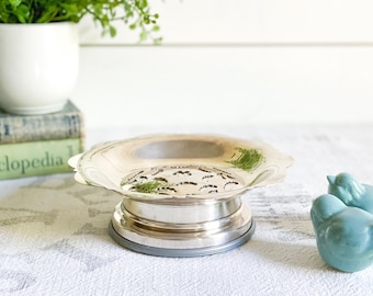 Prensa para mantequilla Coquillor francesa antigua de plata; rizador de mantequilla chapado en plata; servidor de mantequilla chapado en plata de mediados de siglo con inserto para hielo