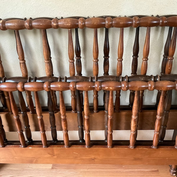 Antique Heirloom Bobbin Spindle Full size Bed Jenny Lind Bed? Listing is for a one  maple full size bed frame. Dark one is not available.