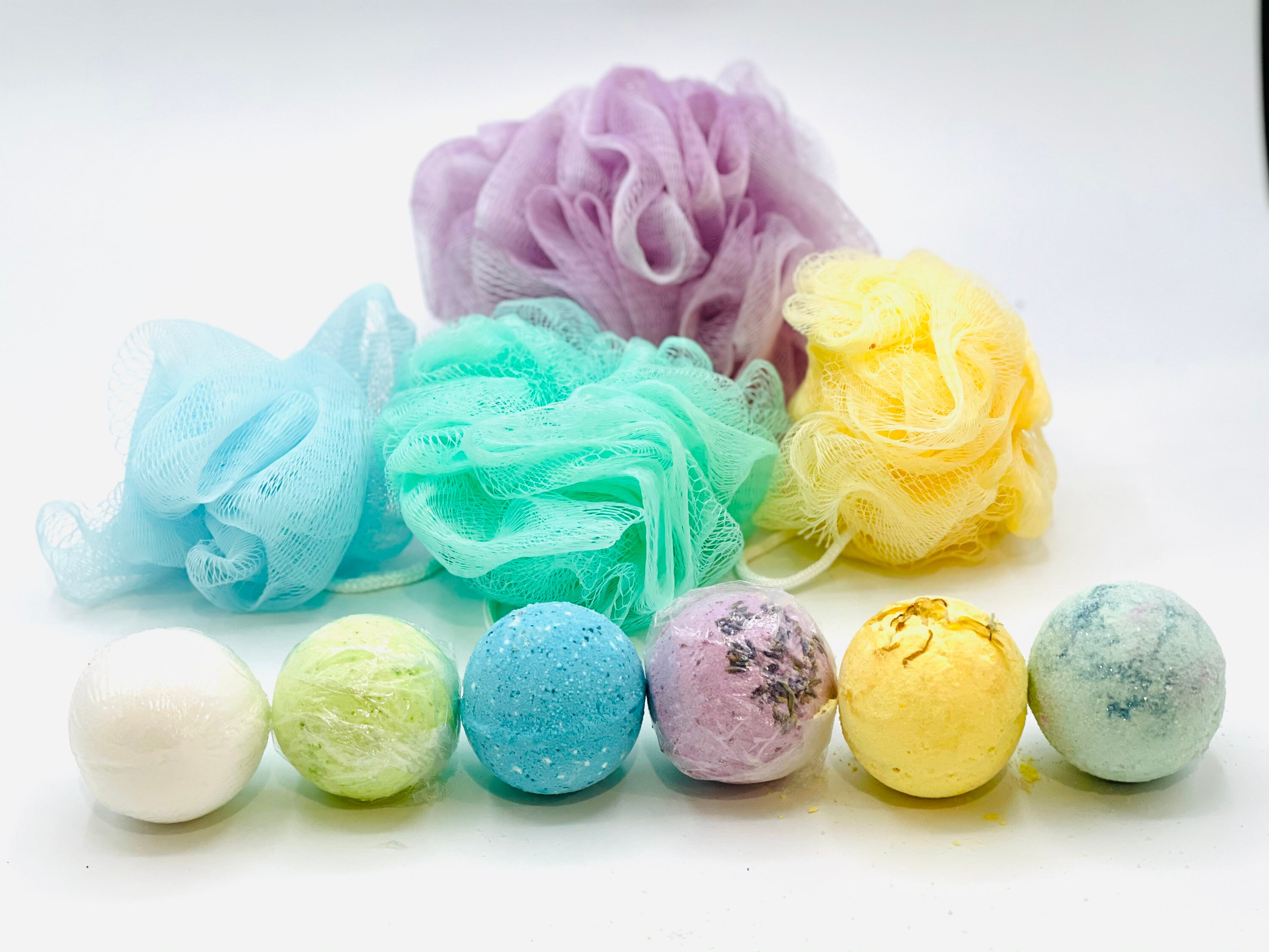 Spa Bath Bombs Hand Made using all natural ingredients Etsy