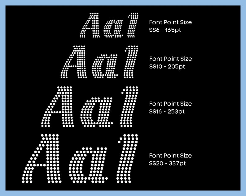 K&ouml;nnte beinhalten: Vier verschiedene Gr&ouml;&szlig;en der Buchstaben "Aal" aus wei&szlig;en Strasssteinen auf schwarzem Hintergrund. Die Schriftgr&ouml;&szlig;e ist f&uuml;r jede Gr&ouml;&szlig;e angegeben: SS6 - 165&nbsp;pt, SS10 - 205&nbsp;pt, SS16 - 253&nbsp;pt, SS20 - 337&nbsp;pt.