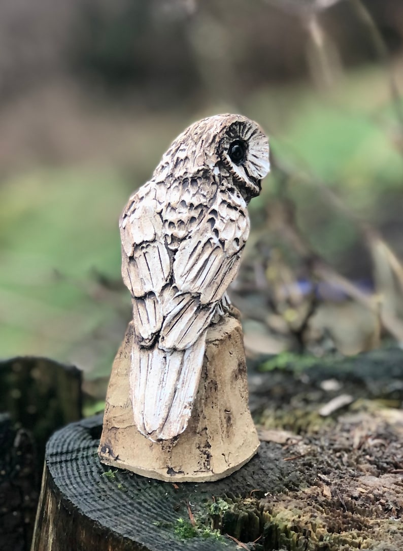 Uilensculptuur in keramiek van Paul Szeiler afbeelding 2