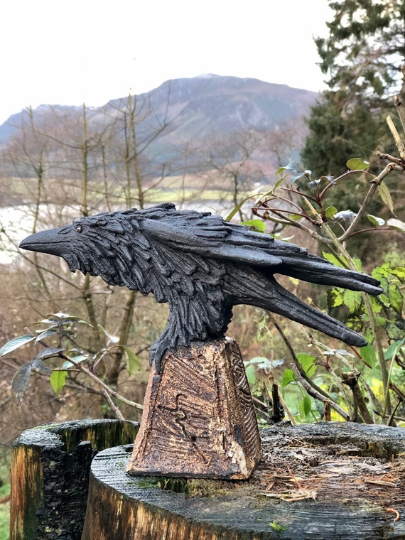 Raven Sculpture by Paul Szeiler. - Etsy